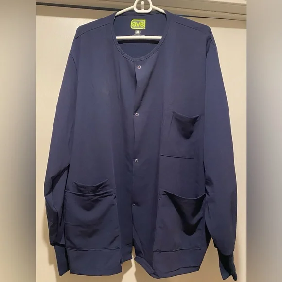 Lincoln AVE Style 5542 Classic Fit Stretch Scrub Jacket
Unisex Navy XL - Picture 2 of 8